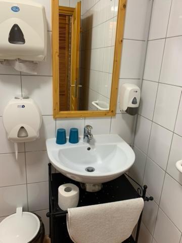 Hotel Autoscsarda Es Panzio Makó Zewnętrze zdjęcie